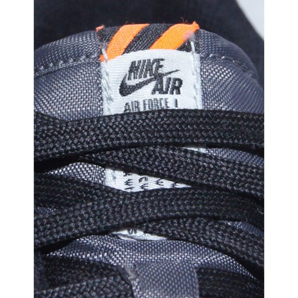 Air Force 1 Under Construction - Picture 7 of 12